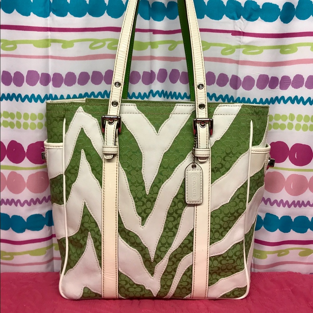 “RARE” VINTAGE COACH ZEBRA PRINT TOTE BAG 2555